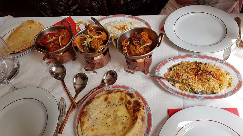 Indian dishes at Au Palais du Grand Mogul 
