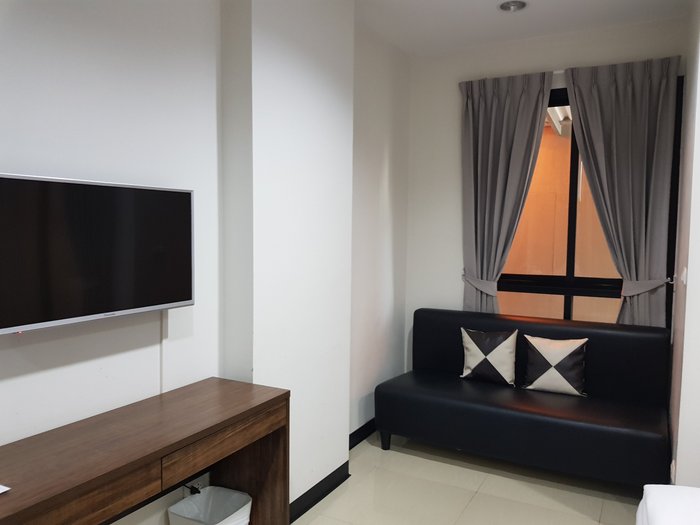 GLAI GAN PLACE $28 ($̶3̶7̶) - Saraburi Hotel Prices & Reviews