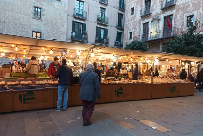 Imagen 6 de Mercat del Art de la Placa de Sant Josep Oriol