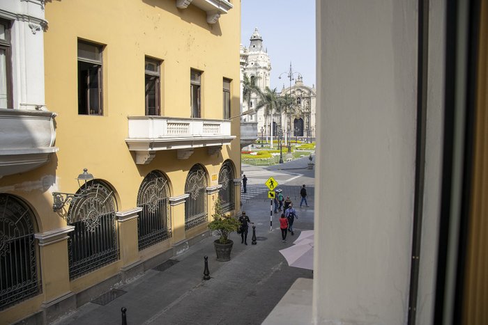 Imagen 3 de Plaza Mayor Lima Hosta