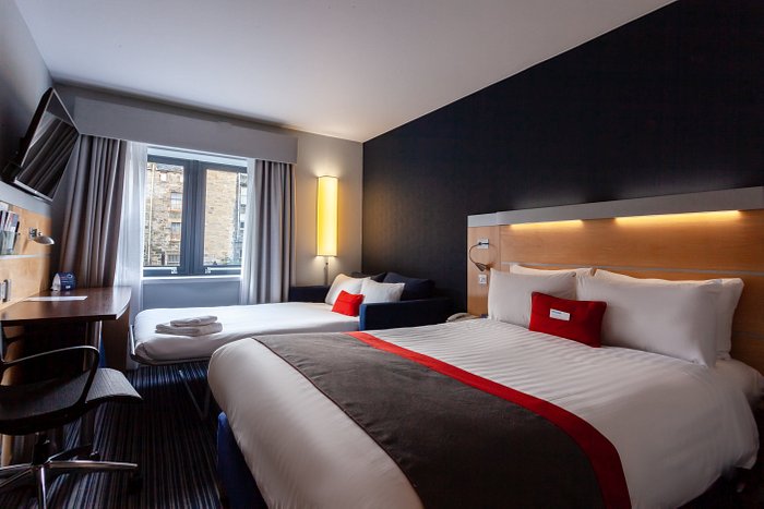 Holiday Inn Express Edinburgh - Royal Mile, an IHG Hotel Rooms: Pictures &  Reviews - Tripadvisor