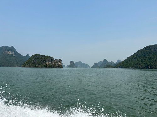 Halong Bay review images