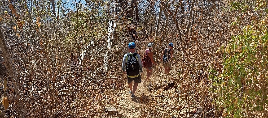 Senderismo a cueva del tigre