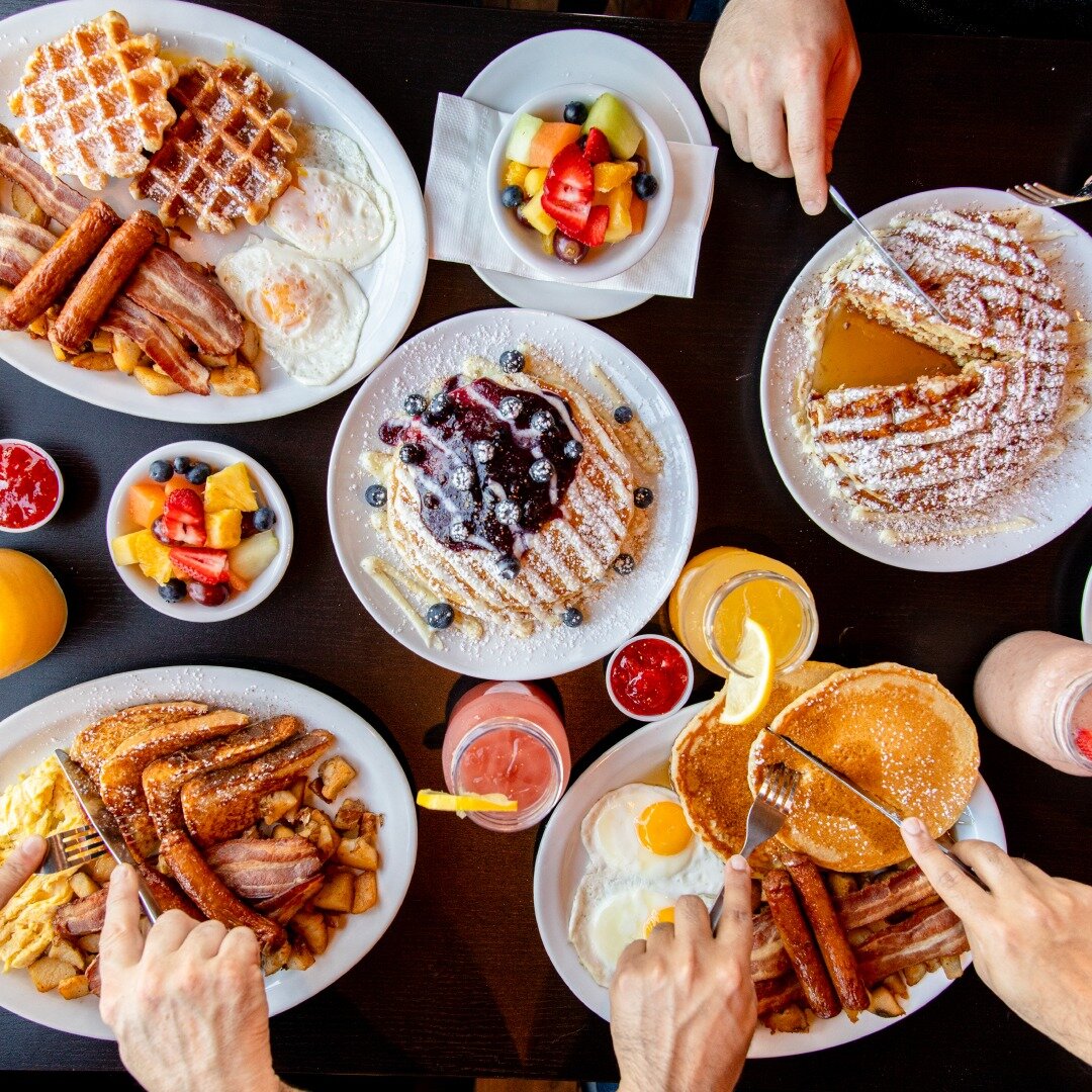 Best places to eat deals breakfast near me