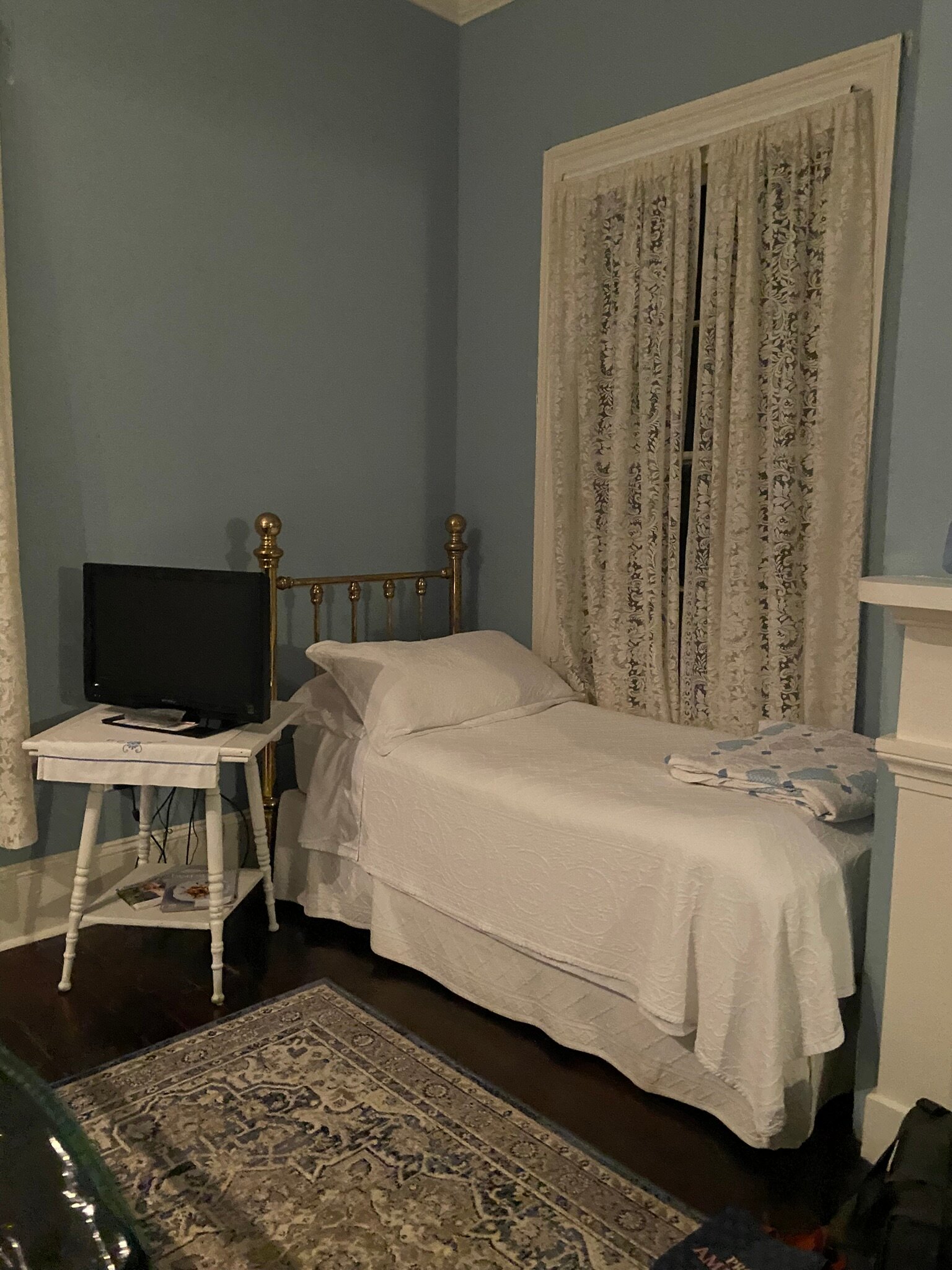 1872 DENHAM INN (Monticello) - B&B Reviews, Photos, Rate Comparison ...