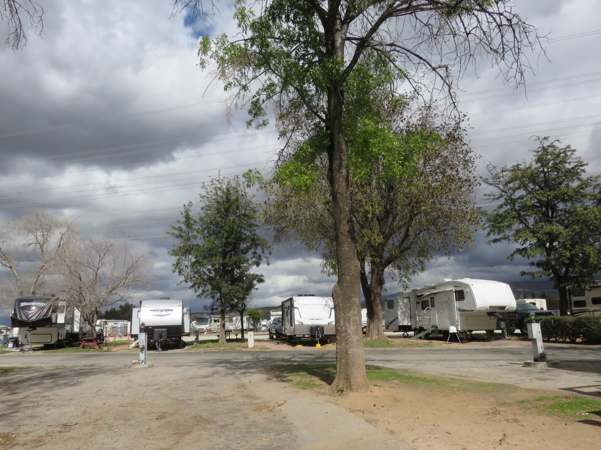 Cherry Valley Lakes RV Resort Beaumont CA Reviews Photos