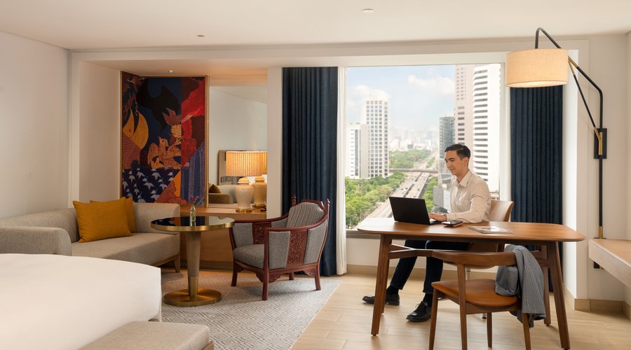Working table of Junior Suite