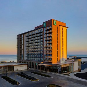 Book your stay in one of the 157 suites with ocean views! Located in the prestigious North End.