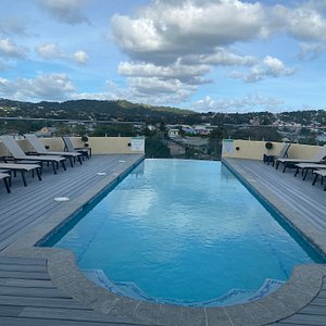 Comfort Inn &amp; Suites, hotel in Tobago