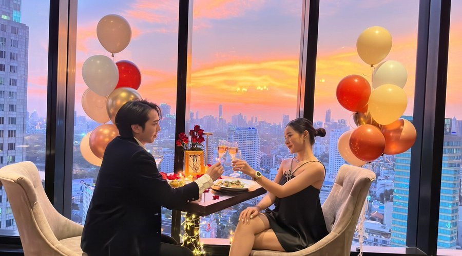 Romantic set