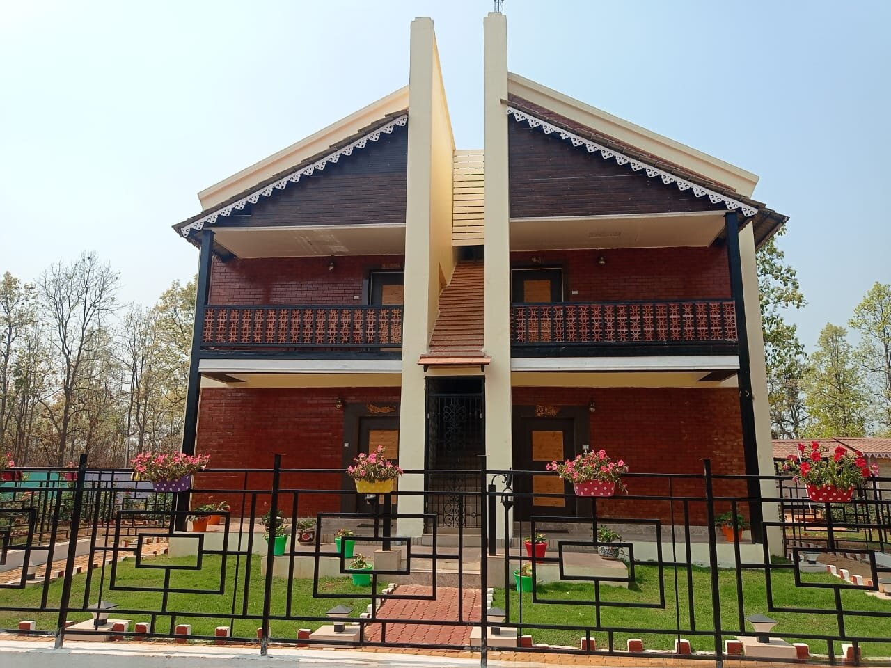 KRISH VILLA - B&B Reviews (Jangal Khas, India)