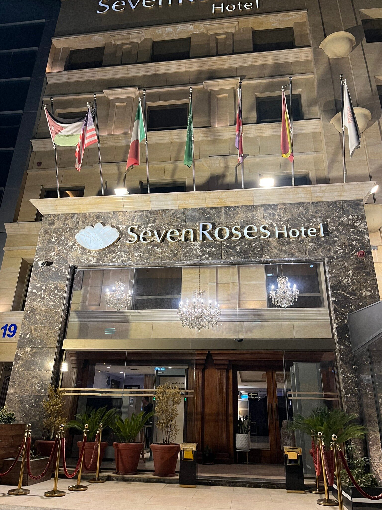 Seven roses hotel outlet amman jordan