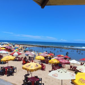 A praia  linda  próximo ao chalé  bem no Centro 