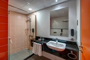 WESCOTT HOTEL - Updated 2023 Prices & Reviews (Dubai, United Arab Emirates)