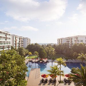 Welcome to Amari Hua Hin. We’re looking forward to brightening your stay, every day.
