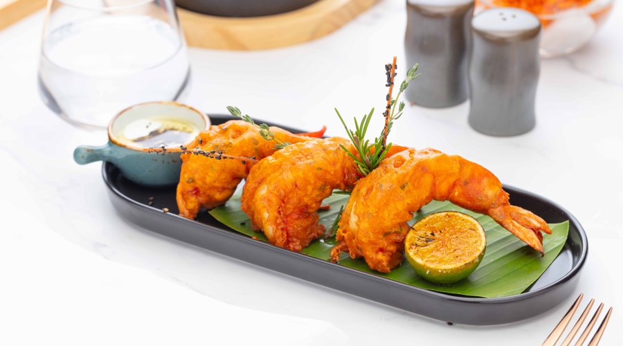 GOANECHI SUNGTA
Shrimps from Arabian Gulf, batter fried Goan village style | garlic emulsion
