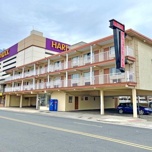 RNJAT Exterior
