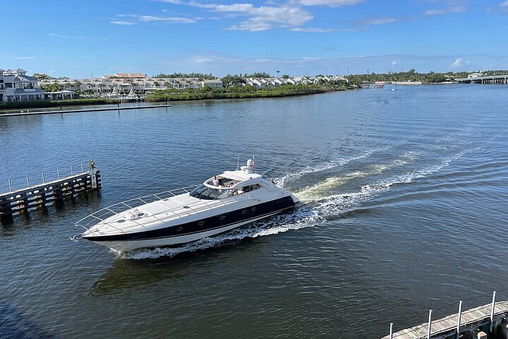 yacht charter jupiter fl