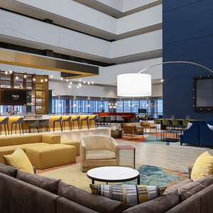 Grab a cocktail at our lobby bar, and enjoy skyline views 