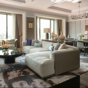 Ambassador Suite Living Room