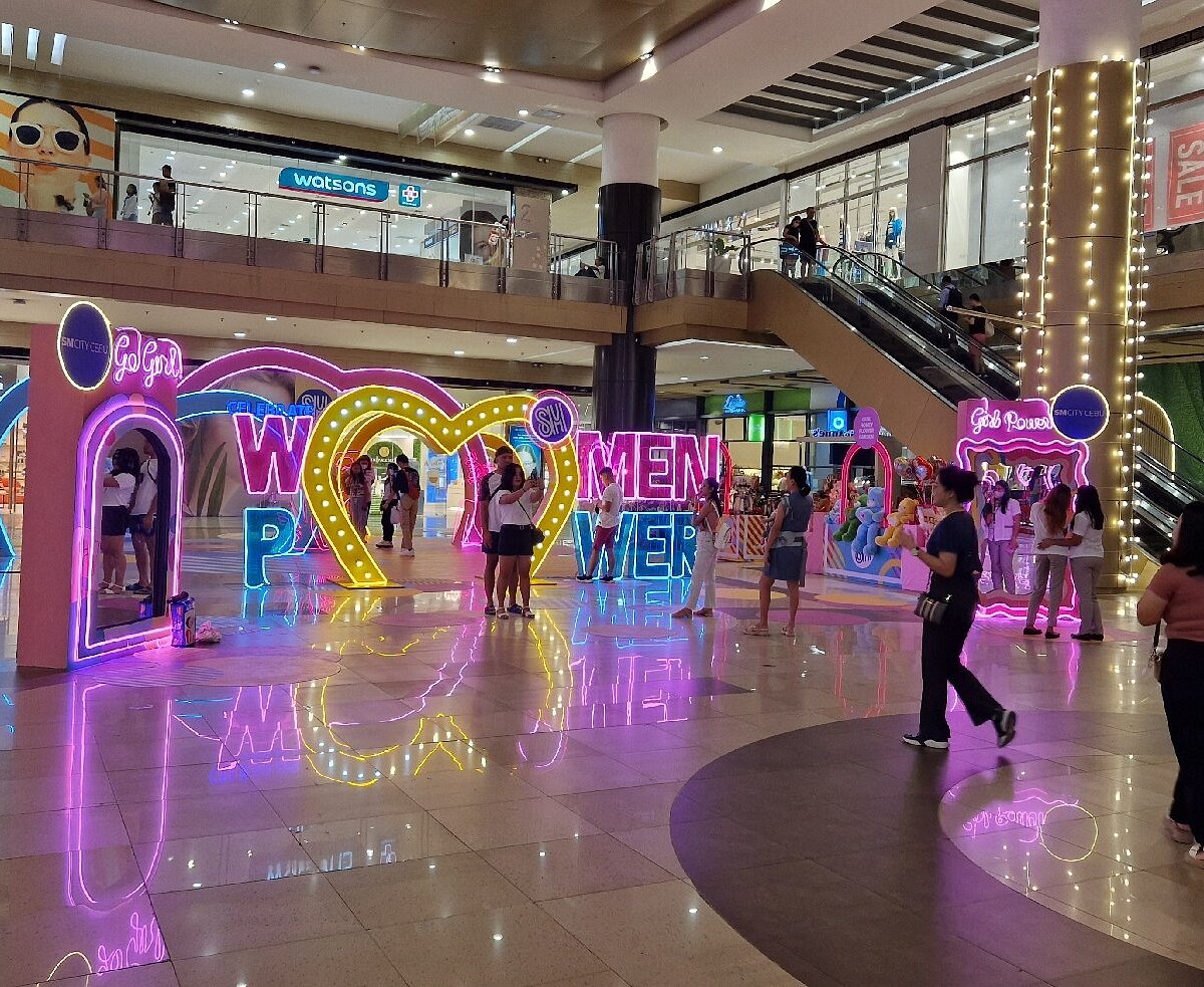 التسوق في SM City Cebu
