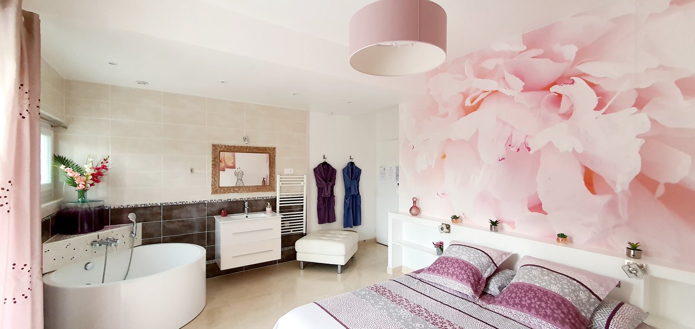 Chambre Dhôtes Etang De Laiguille (Oeyreluy) - 호텔 리뷰 & 가격 비교