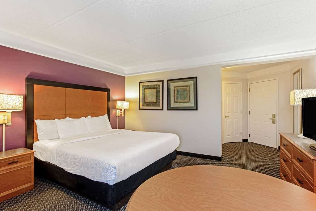 Hotel photo 62 of La Quinta Inn & Suites by Wyndham Orlando I Drive/Conv Ctr.