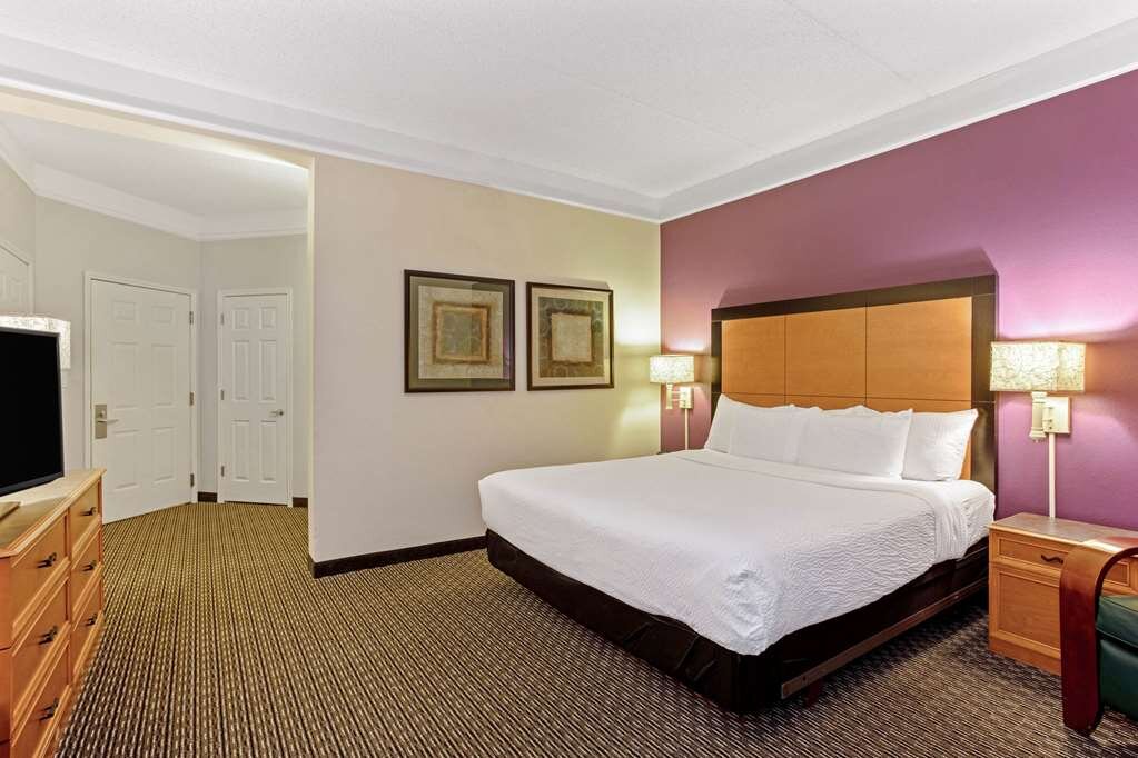 Hotel photo 75 of La Quinta Inn & Suites by Wyndham Orlando I Drive/Conv Ctr.