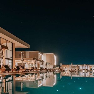 Pool - outdoor