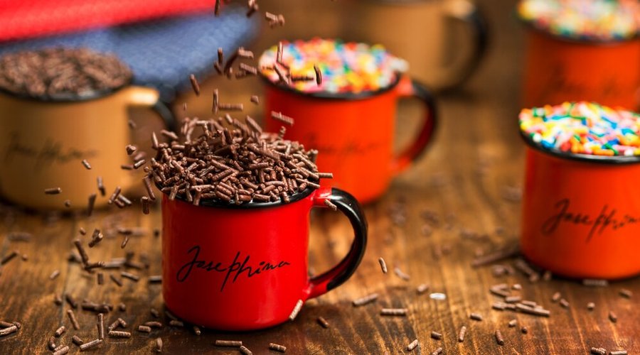 Brigadeiros de caneca.