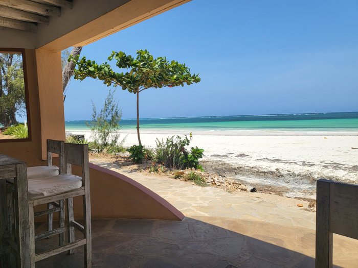 ELEVEN PEARL BOUTIQUE HOTEL & SPA - Updated 2023 (Diani Beach, Kenya)