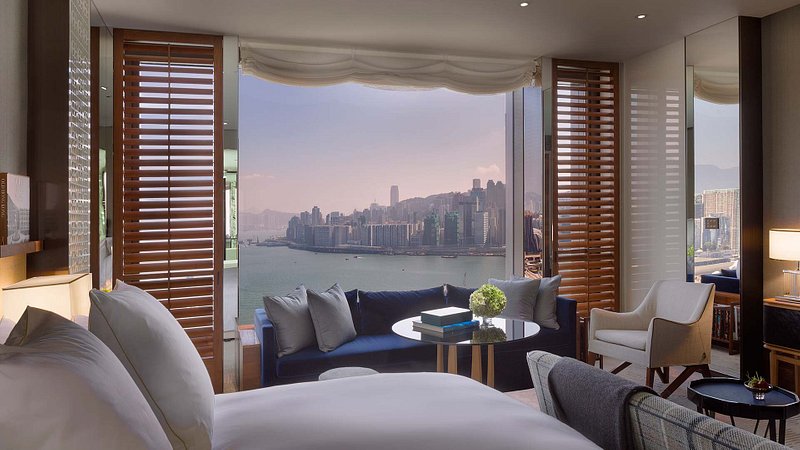 Harbor View Room at Rosewood Hong Kong