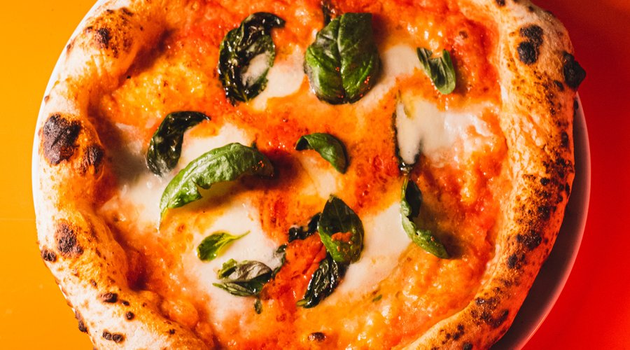 Classic Margherita Napoletana  from Nonnas Pizza in Ponta Delgada