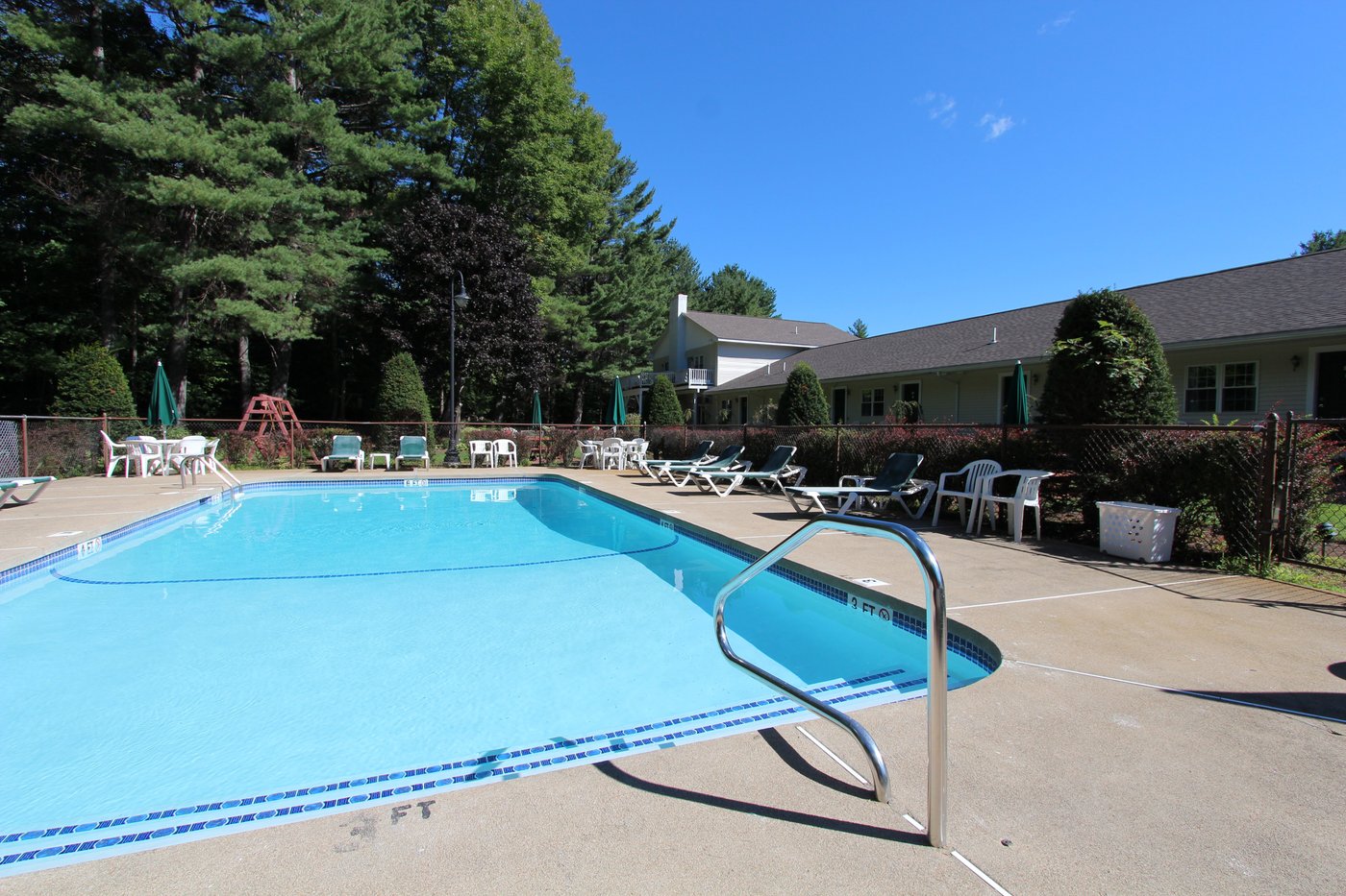 GOLDEN APPLE INN - Prices & Reviews (Glen, NH)