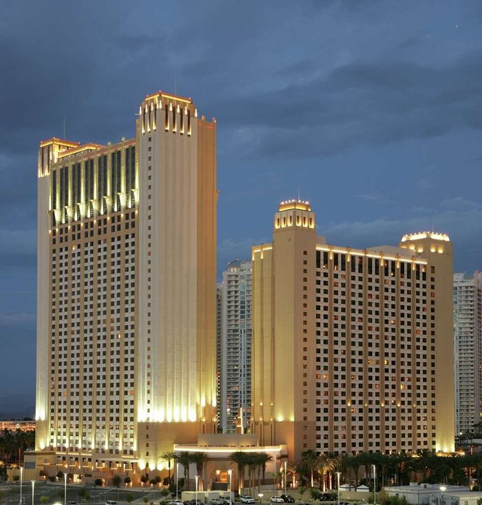 HILTON GRAND VACATIONS CLUB ON THE LAS VEGAS STRIP $88 ($̶1̶5̶6̶) - Updated  2023 Prices & Hotel Reviews - NV