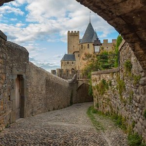 CARCASSONNE centre avec balcon et parking, Carcassonne – Updated 2023 Prices