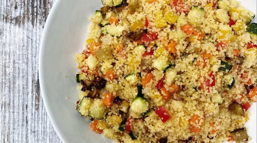 cous cous con tabulè di verdure 