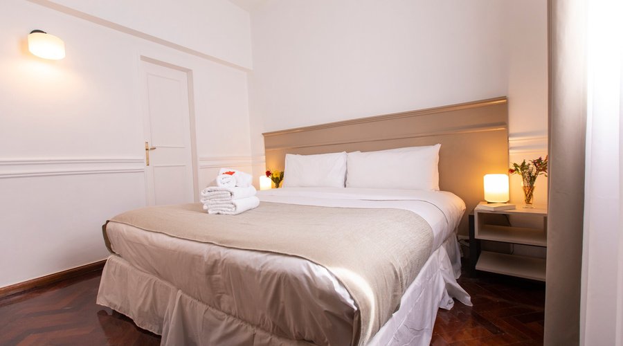 Habitación doble superior con 1 cama doble o 2 individuales
