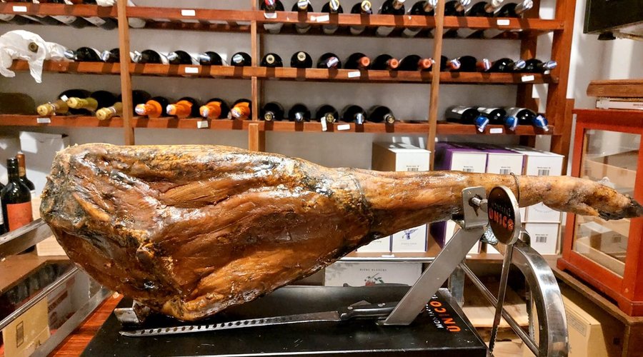 Black pig leg from Spain 