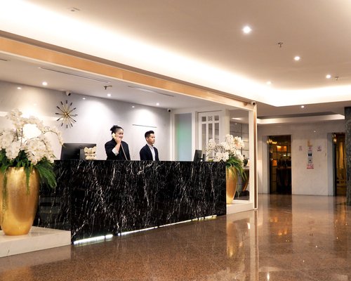 FURAMAXCLUSIVE PRATUNAM PARK HOTEL $47 ($̶6̶4̶) - Updated 2024 Prices ...