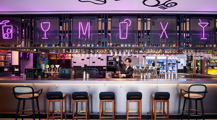 Bar