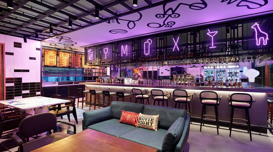 Bar
