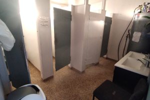 Room & Suite