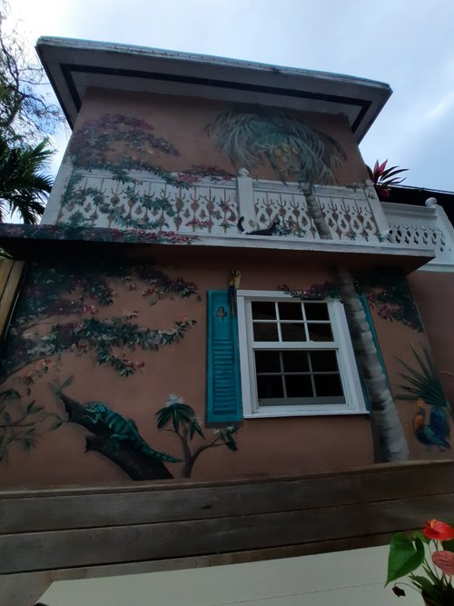 COURTNEY'S PLACE - Updated 2023 Prices & B&B Reviews (Key West, FL)