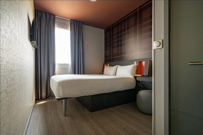 EASYHOTEL PARIS NORD AUBERVILLIERS Ahora 70 € (antes 1̶7̶1̶ ̶€̶