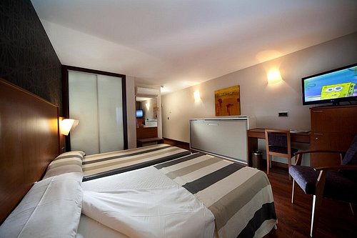 HOTEL NUEVO TORRELUZ $60 ($̶8̶6̶) - Updated 2023 Prices & Reviews ...