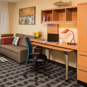 Queen Suite