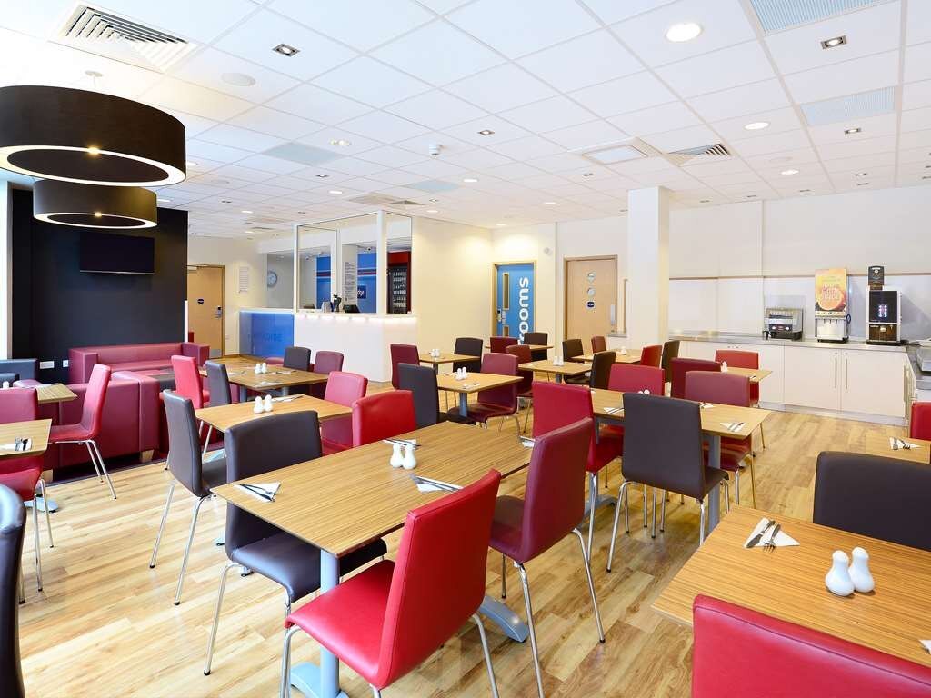 TRAVELODGE LONDON FINSBURY PARK HOTEL - Updated 2023 Prices & Reviews ...