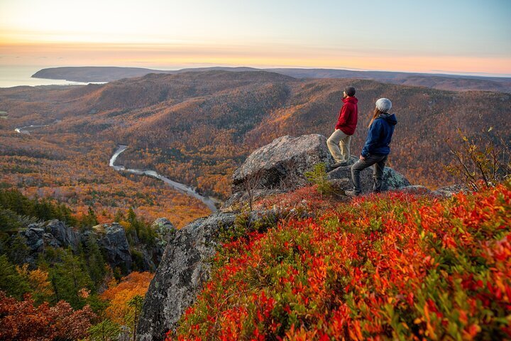 2024 Cabot Trail Bus Tour for Cruise Excursion