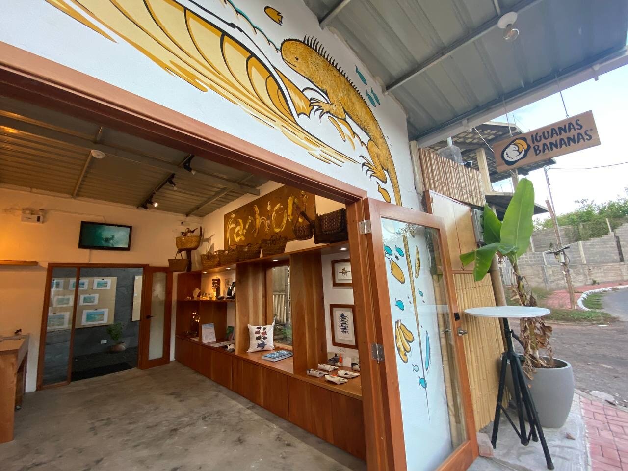 THE 5 BEST Santa Cruz Art Galleries Updated 2024 Tripadvisor